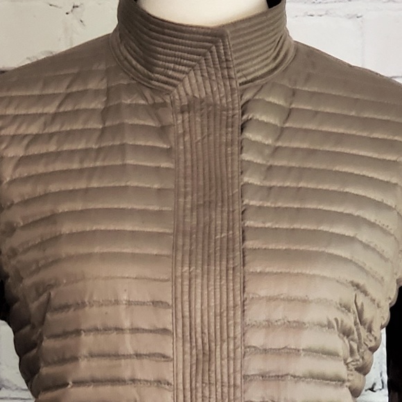 SOLD! ARMANI COLLEZIONI Down Filled Ribbed Coat 10 - Picture 3 of 8